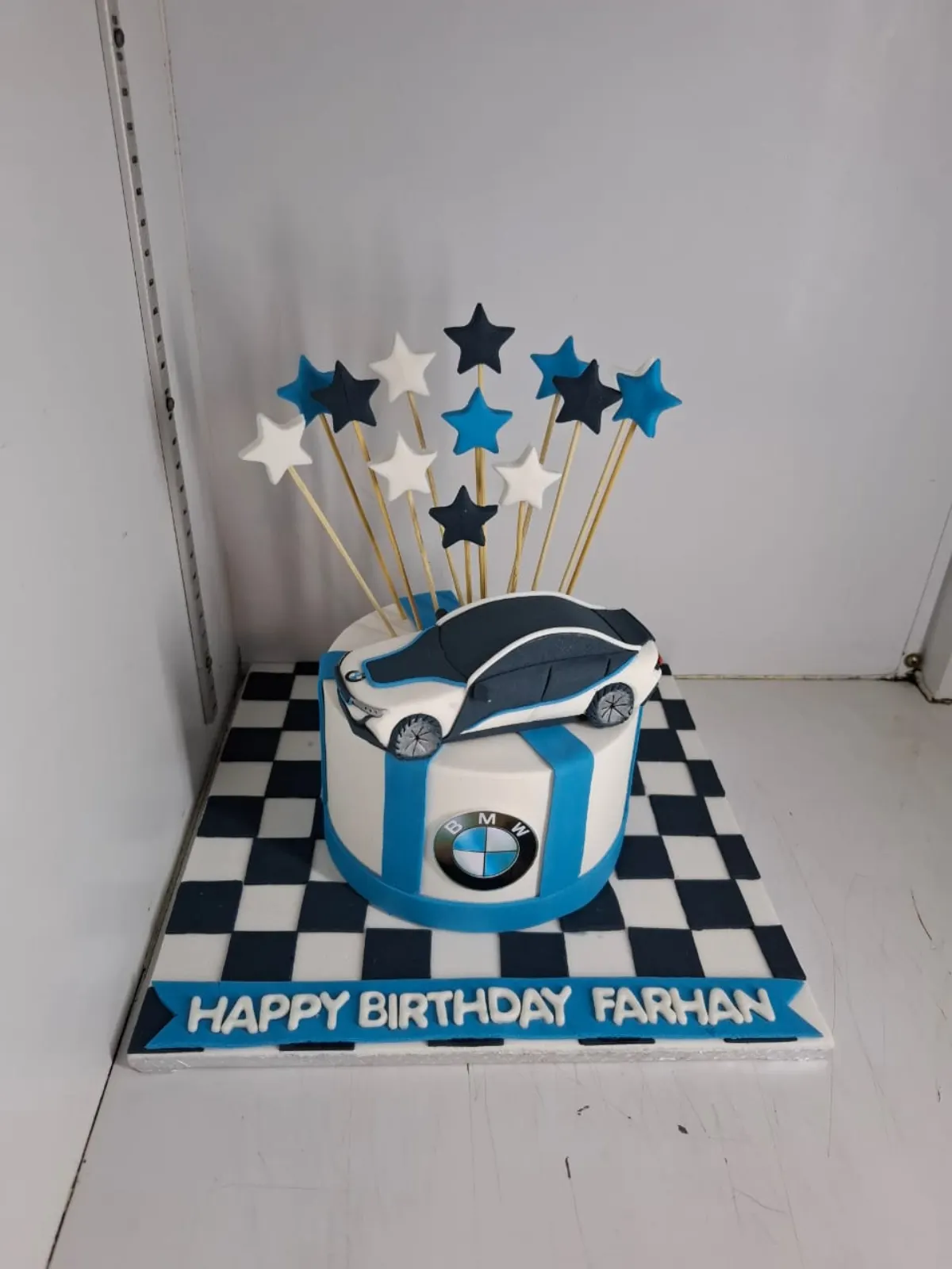 Airplane Travel Theme Fondant Cake - Cake Art Academy portfolio Pakistan
