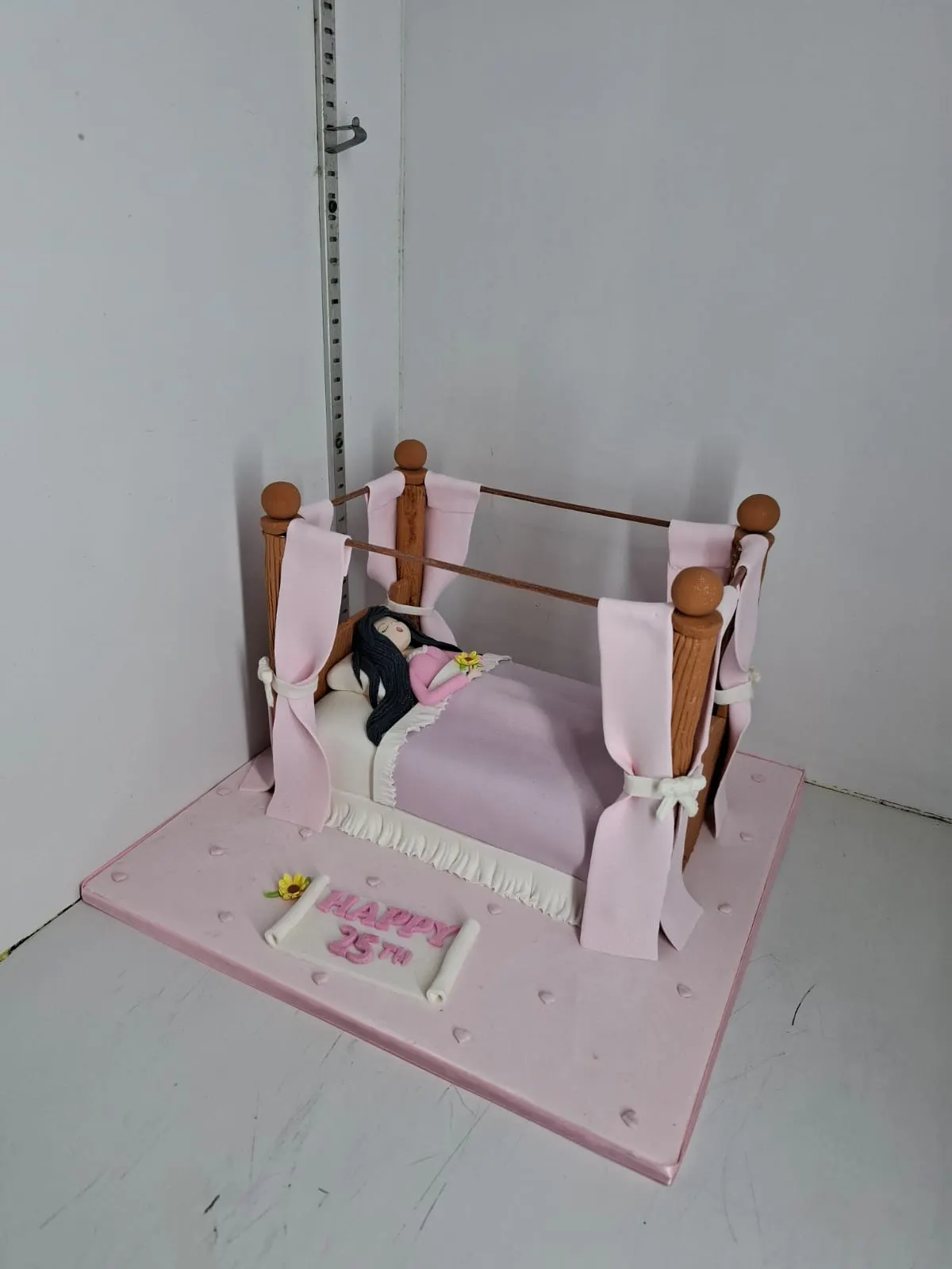 Baby Crib Fondant Celebration Cake - Cake Art Academy portfolio Pakistan