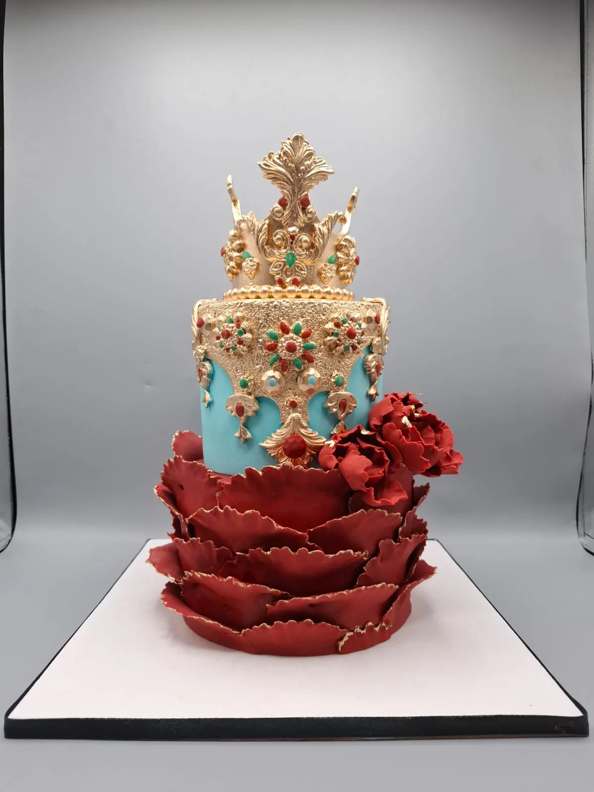 Royal Red Gold Tier Fondant Cake - Cake Art Academy portfolio Pakistan